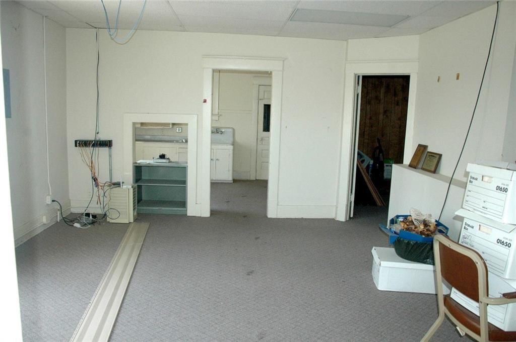 1720 Broadway Avenue — photo 8