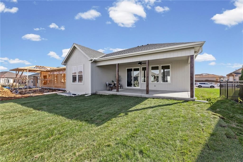 15308 W 173rd Terrace — photo 29