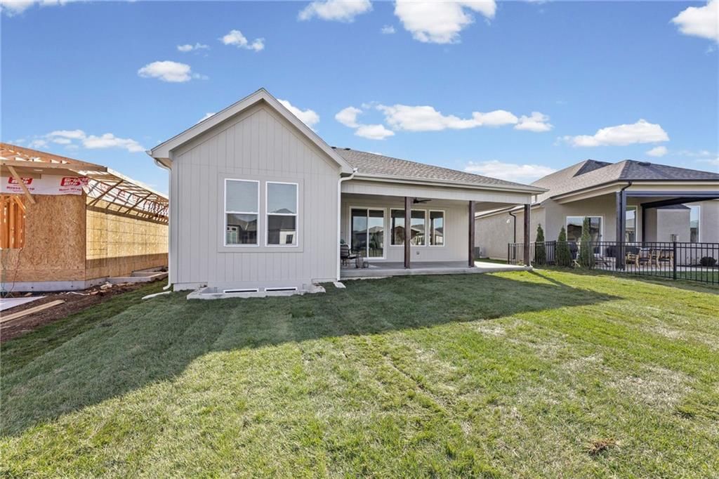 15308 W 173rd Terrace — photo 30