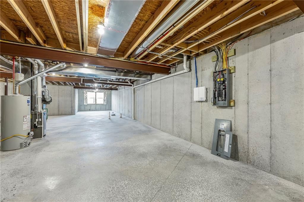 15308 W 173rd Terrace — photo 32