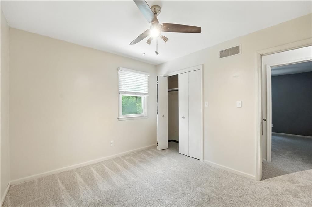 Photo 19 of 45 - 14973 Wolfe Drive
