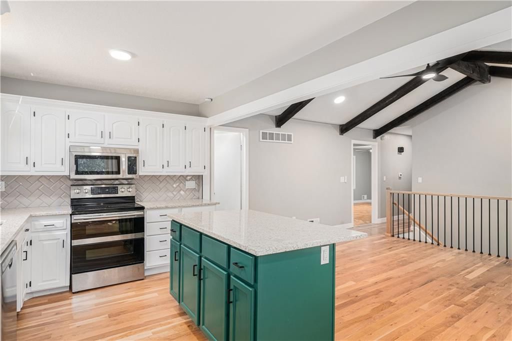 11205 E 74th Street — photo 11