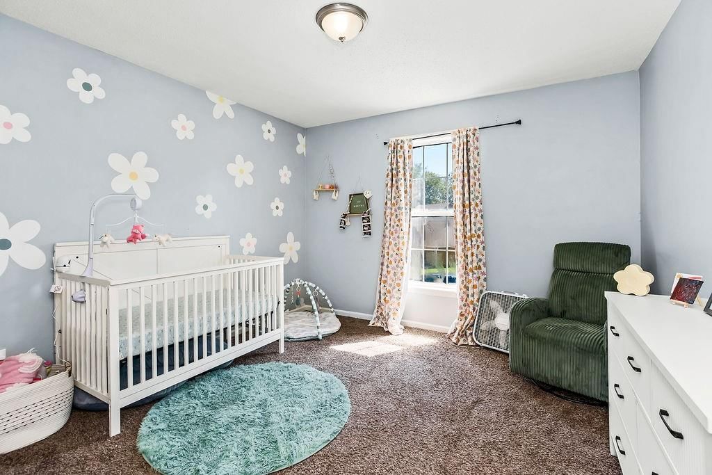 Photo 21 of 33 - 7012 E 123rd Street