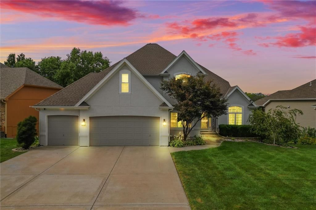 607 Indian Trail Court — photo 2