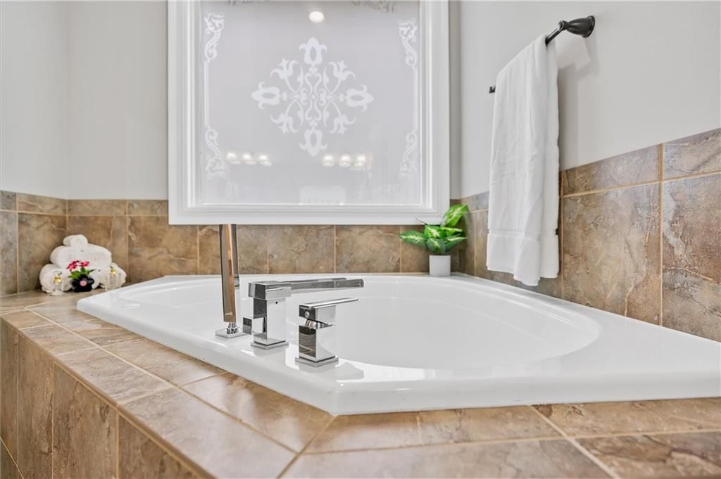 607 Indian Trail Court — photo 36