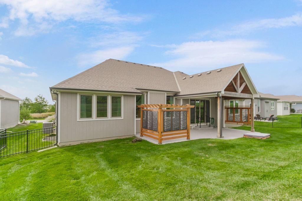 25738 W 96 Street — photo 27