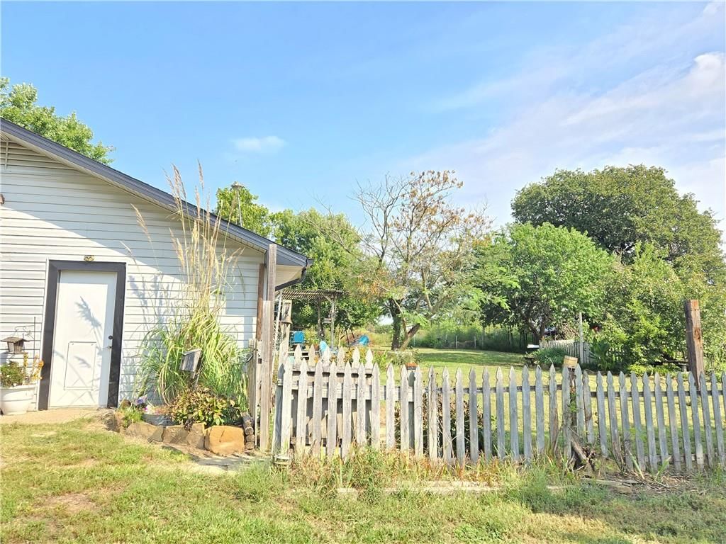 2810 CR 4350 N/A — photo 6