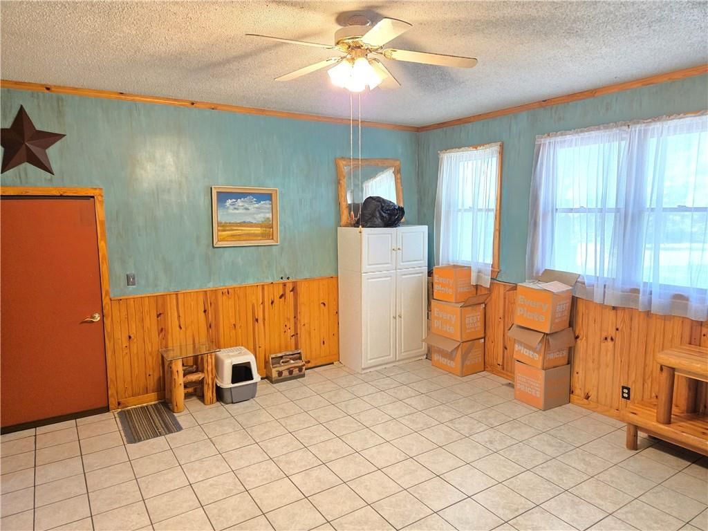 2810 CR 4350 N/A — photo 48