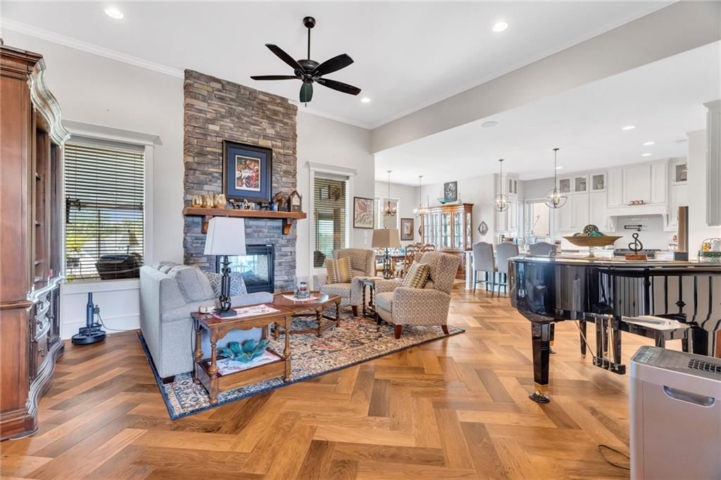 281 S Singletree Street — photo 9