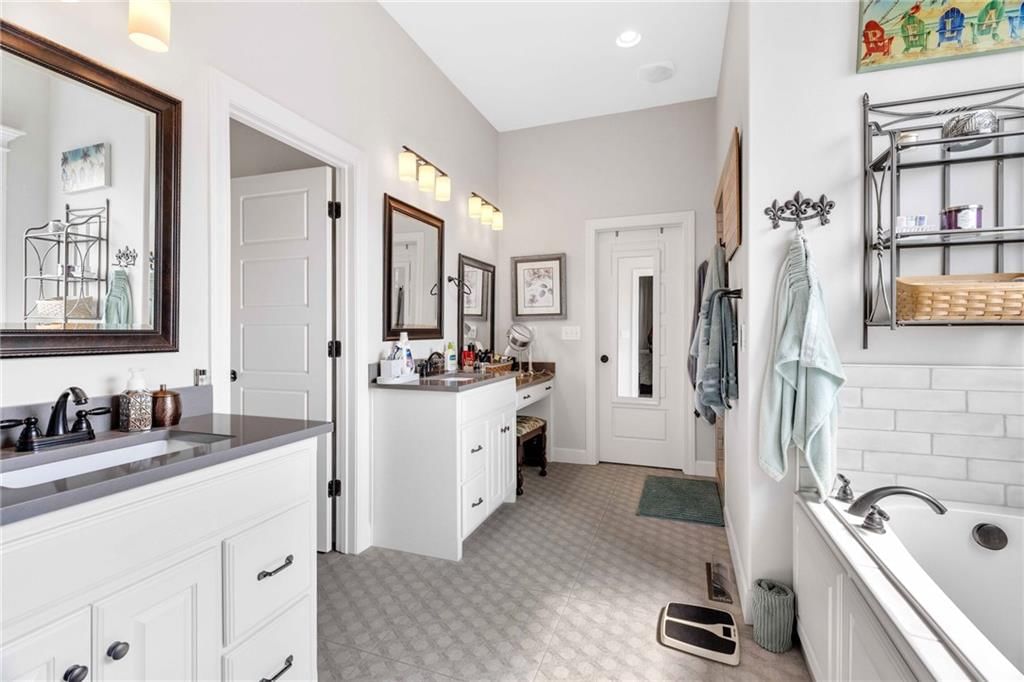 281 S Singletree Street — photo 21