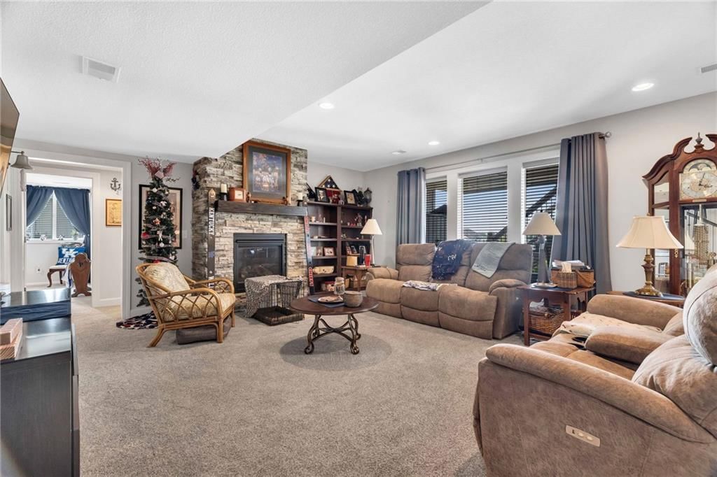 281 S Singletree Street — photo 26