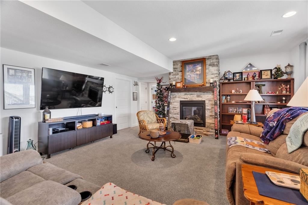 281 S Singletree Street — photo 29