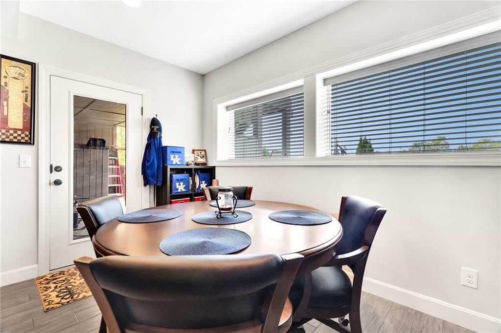 281 S Singletree Street — photo 32