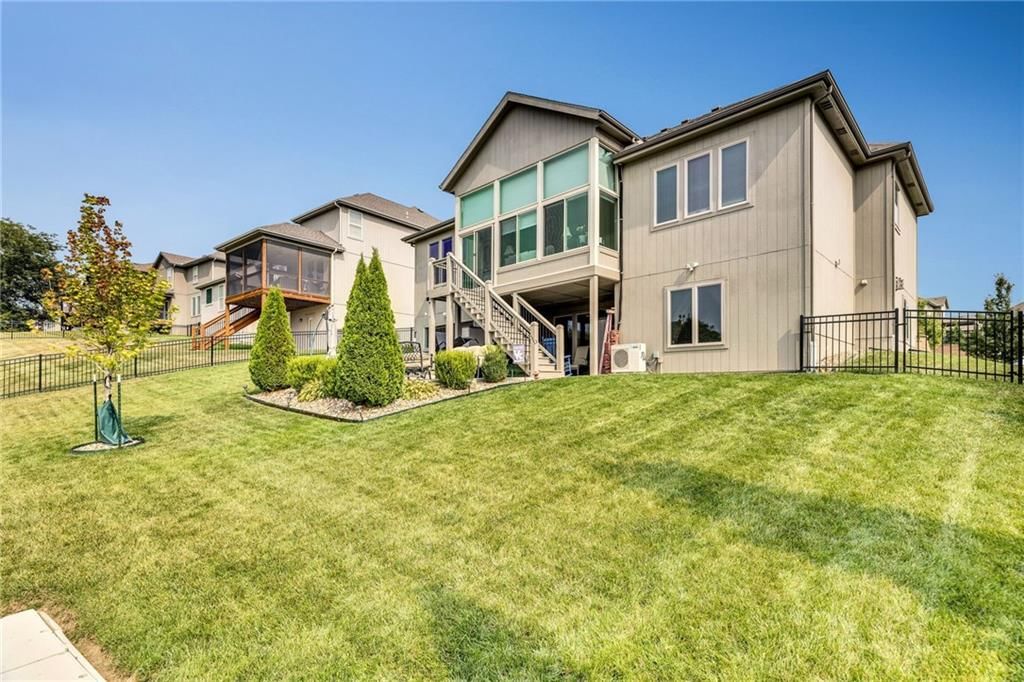 281 S Singletree Street — photo 39