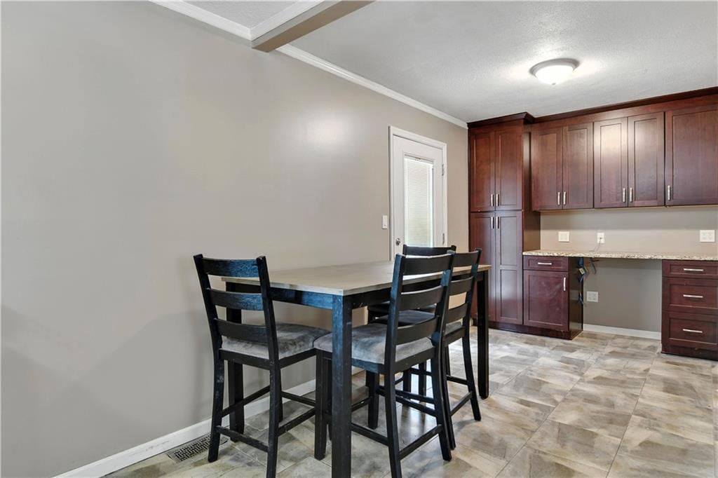 415 Fairlane Street — photo 6