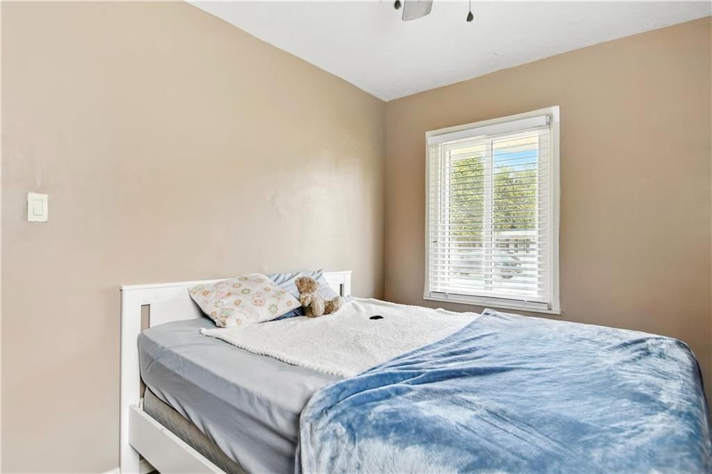 415 Fairlane Street — photo 8