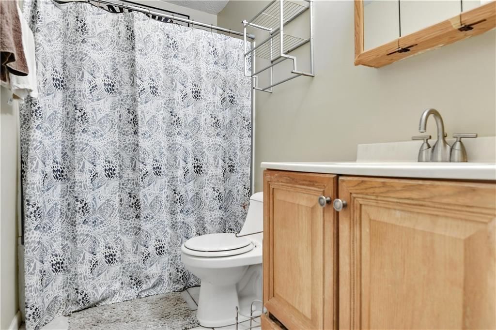 415 Fairlane Street — photo 10