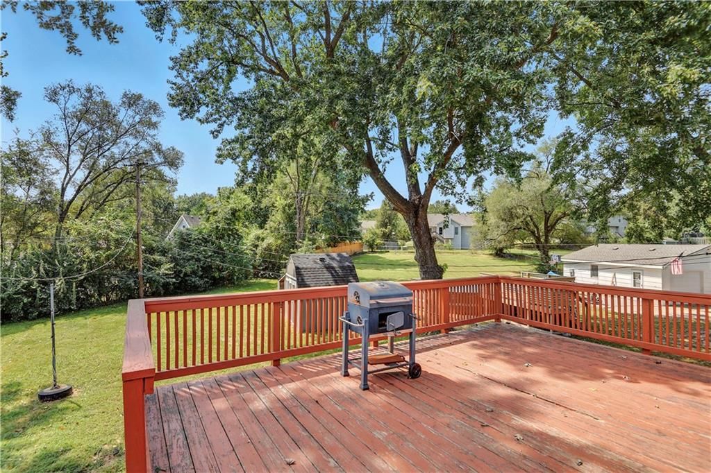 415 Fairlane Street — photo 16