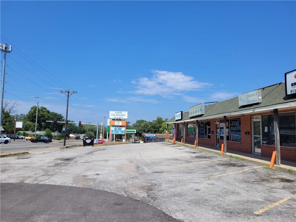 3501 S Sterling Avenue — photo 3