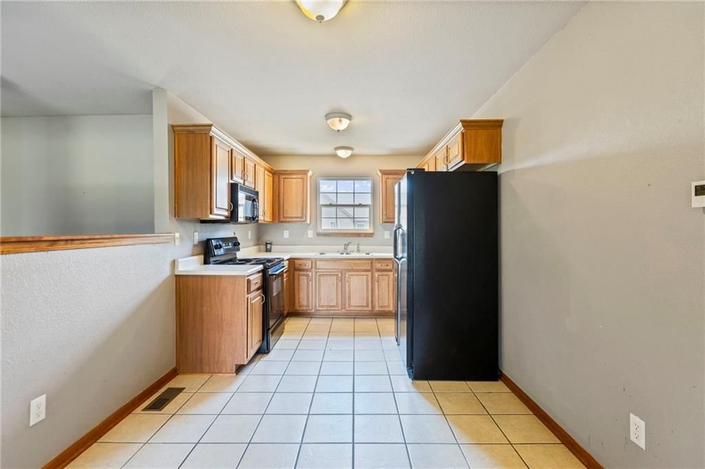 210 N 6th Terrace — photo 6