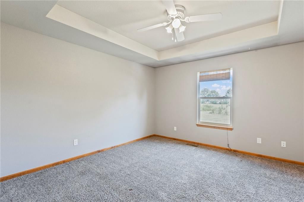 210 N 6th Terrace — photo 11