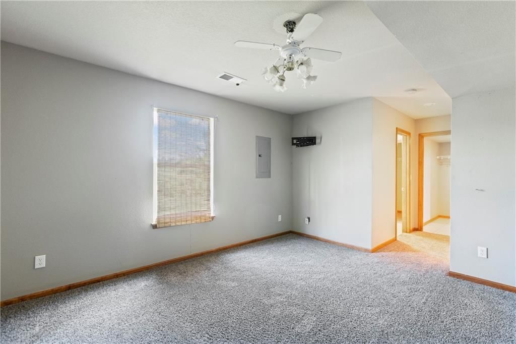 210 N 6th Terrace — photo 19