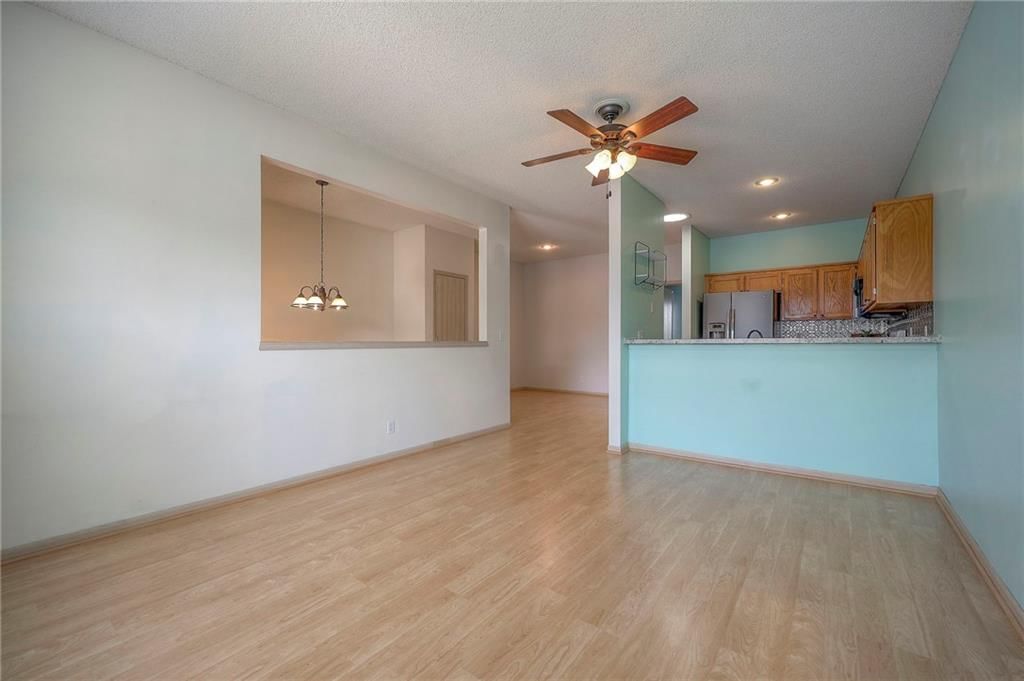 609 S Woodson Lane — photo 8