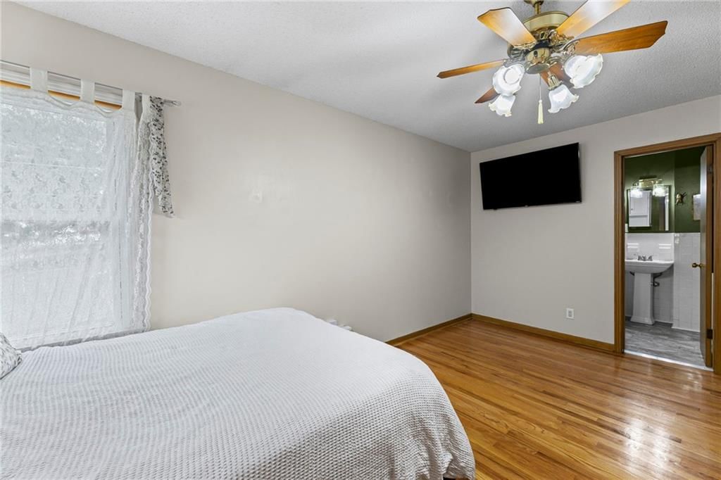 Photo 22 of 42 - 1504 NE 51st Street