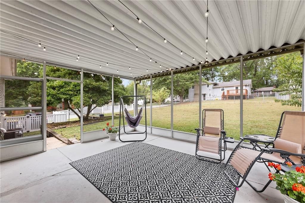Photo 33 of 42 - 1504 NE 51st Street