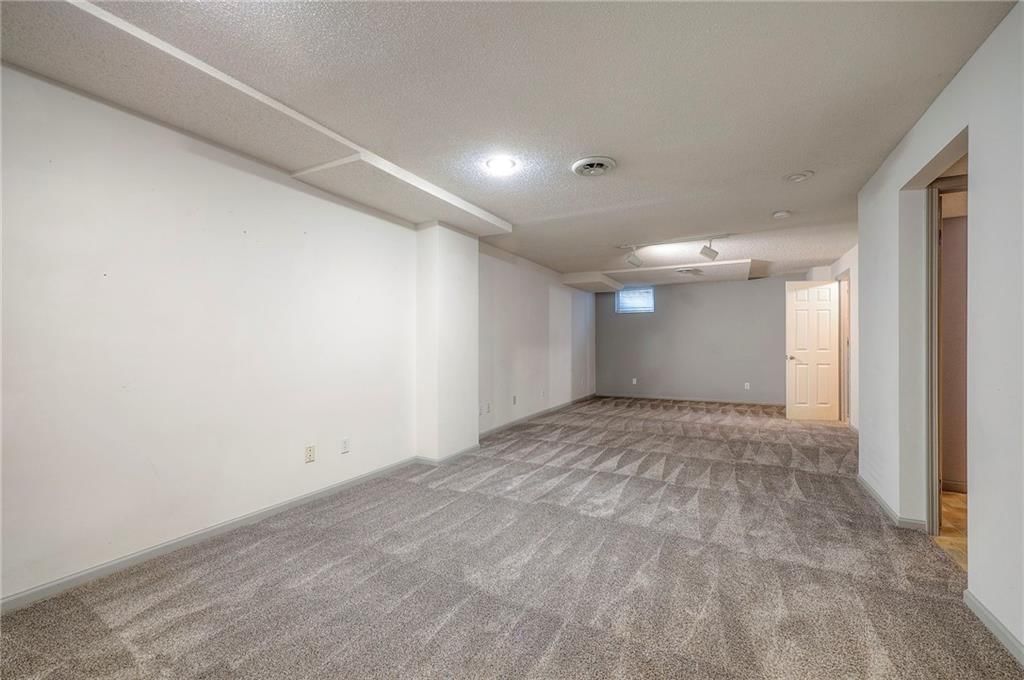 12538 Broadmoor Street — photo 29