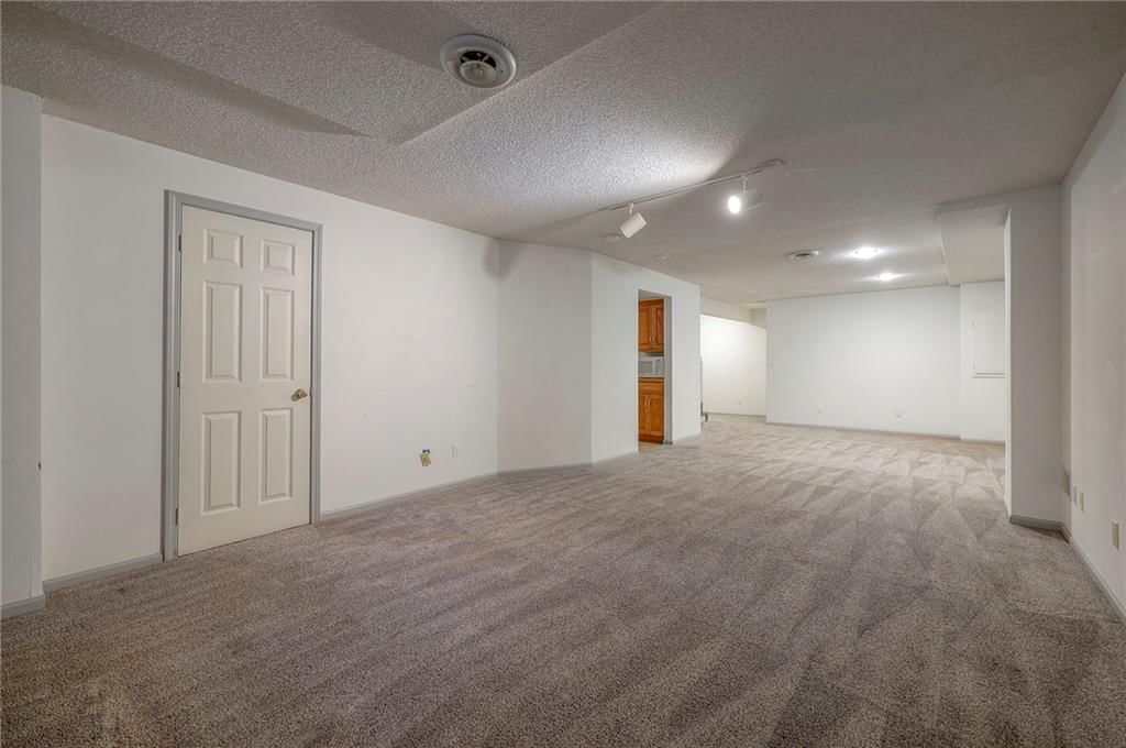 12538 Broadmoor Street — photo 33