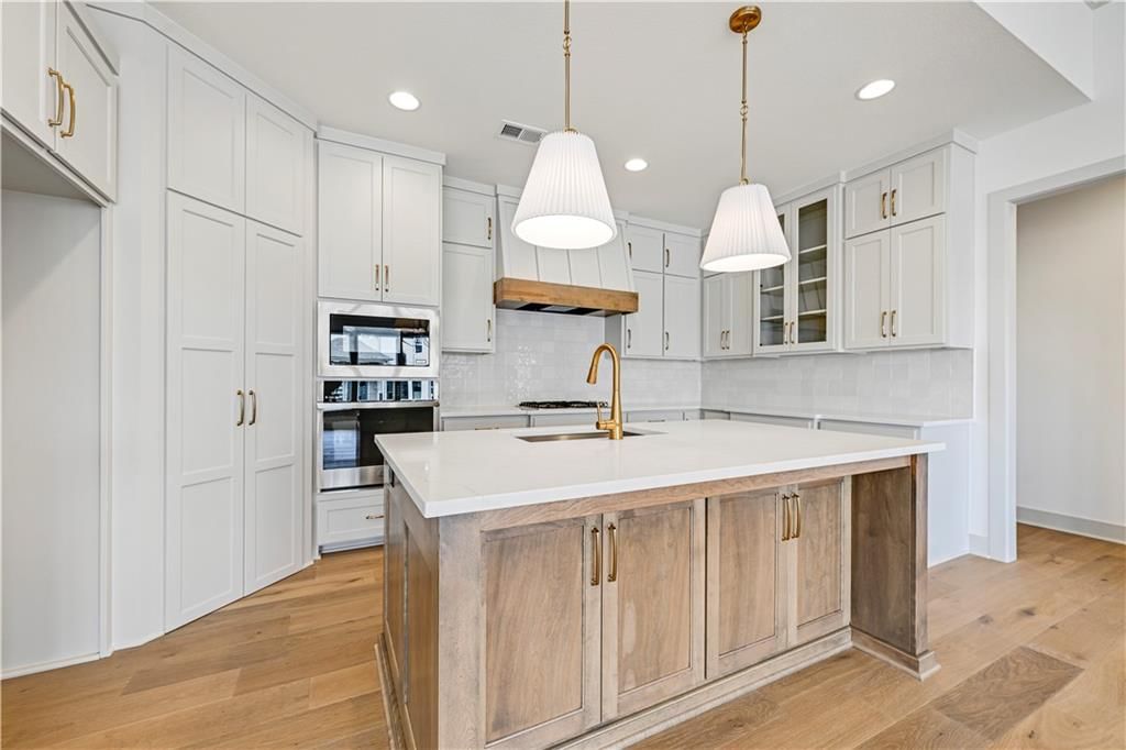 15372 W 161st Court — photo 11