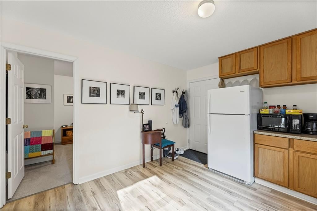 Photo 4 of 47 - 130 Spruce Drive