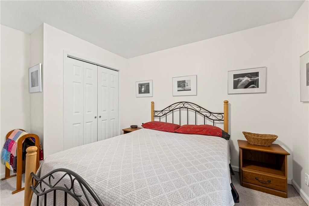 Photo 17 of 47 - 130 Spruce Drive