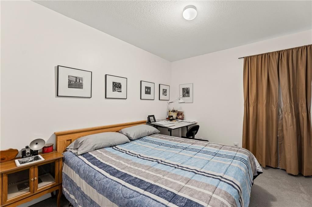 Photo 20 of 47 - 130 Spruce Drive