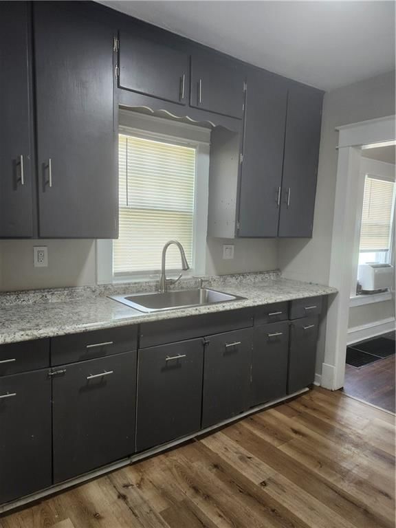 3118 Kensington Avenue — photo 10