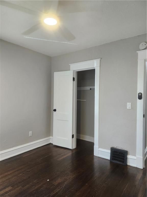 3118 Kensington Avenue — photo 21
