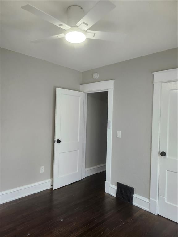 3118 Kensington Avenue — photo 24