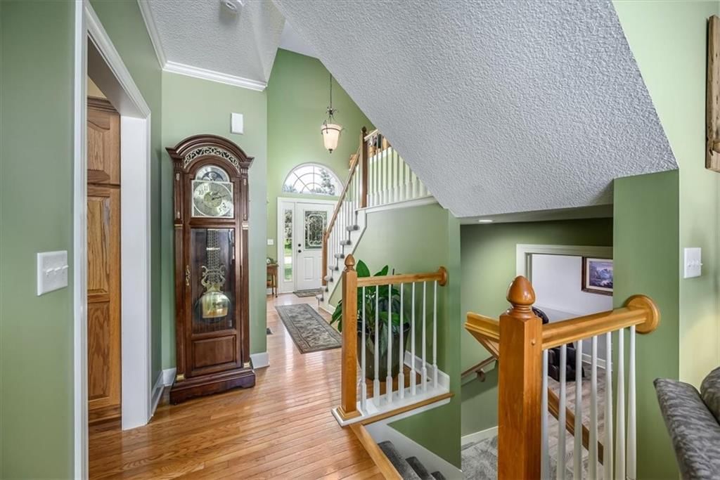Photo 11 of 35 - 23710 W 53rd Terrace