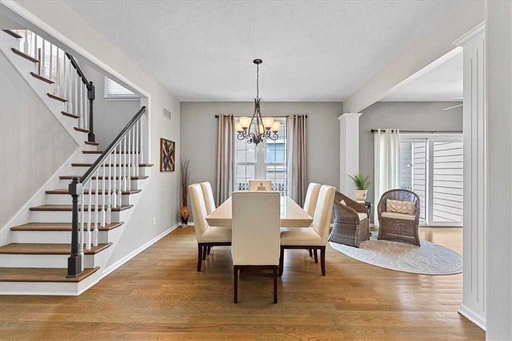 2213 W 122 Street — photo 10