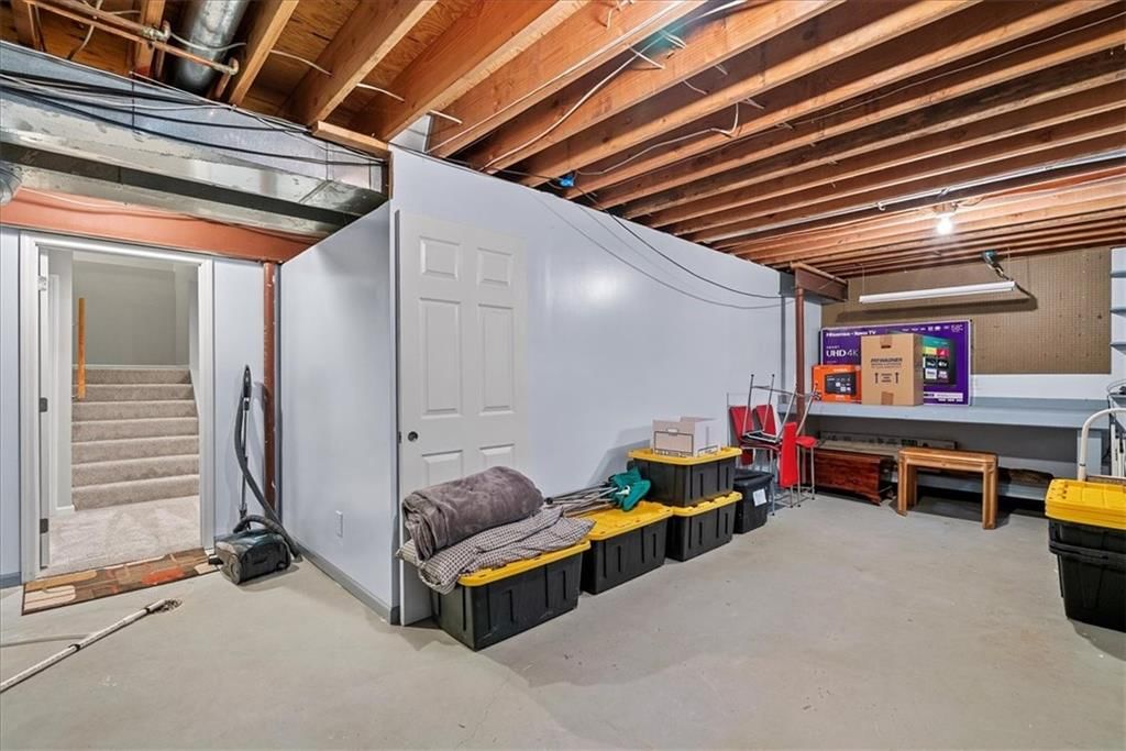 2213 W 122 Street — photo 32