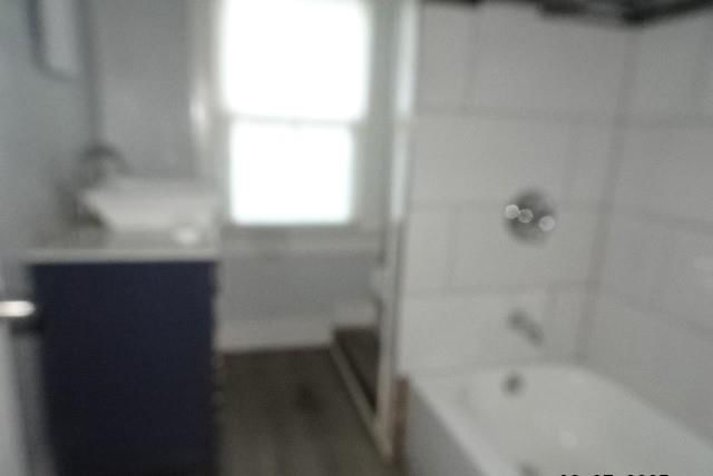 7012 S Benton Avenue — photo 13