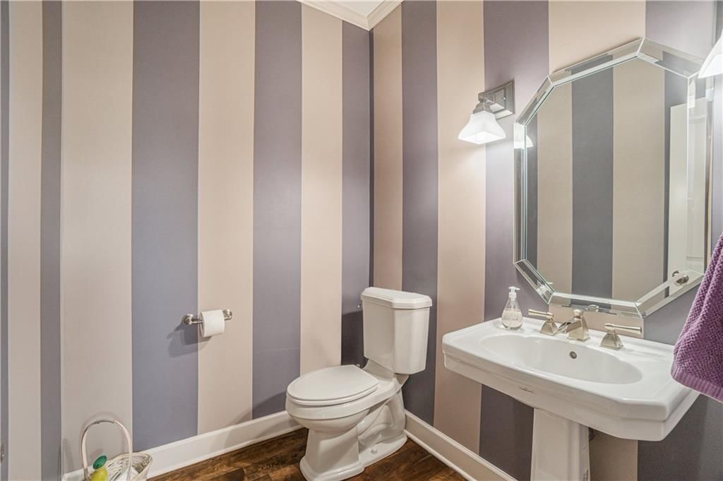 Photo 19 of 47 - 601 SW 33rd Street