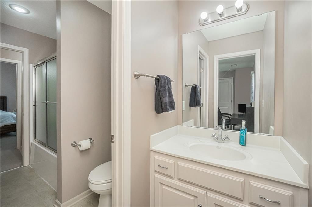 Photo 34 of 47 - 601 SW 33rd Street