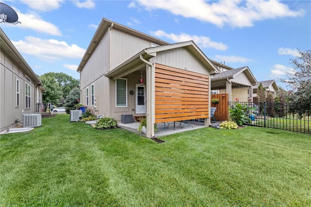 34034 W 90TH Circle — photo 47