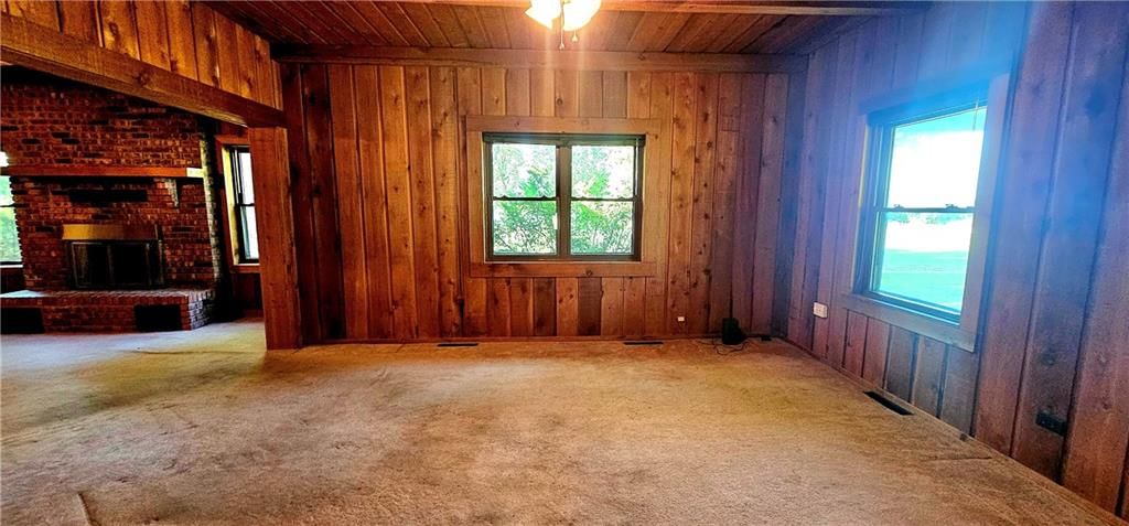 9100 Woodson Road — photo 18