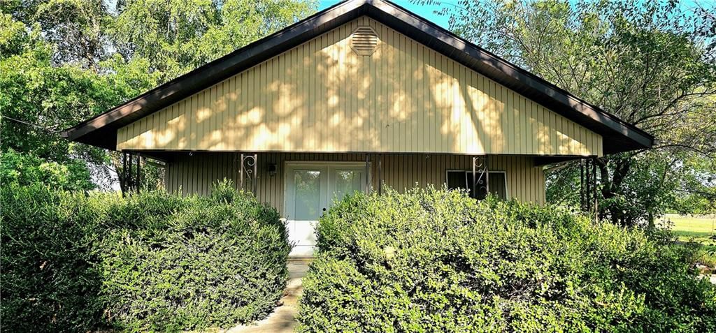 9100 Woodson Road — photo 23