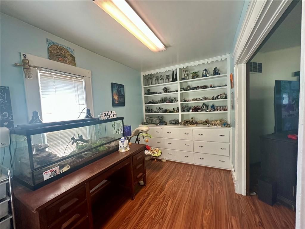 406 E Cherry Street — photo 7