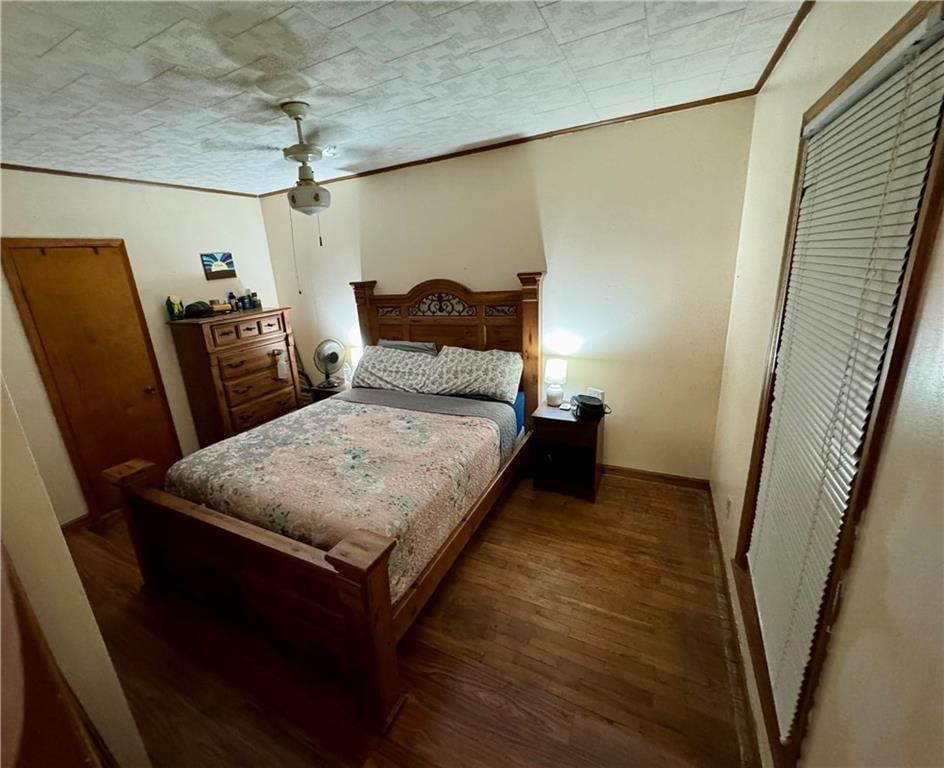 406 E Cherry Street — photo 14