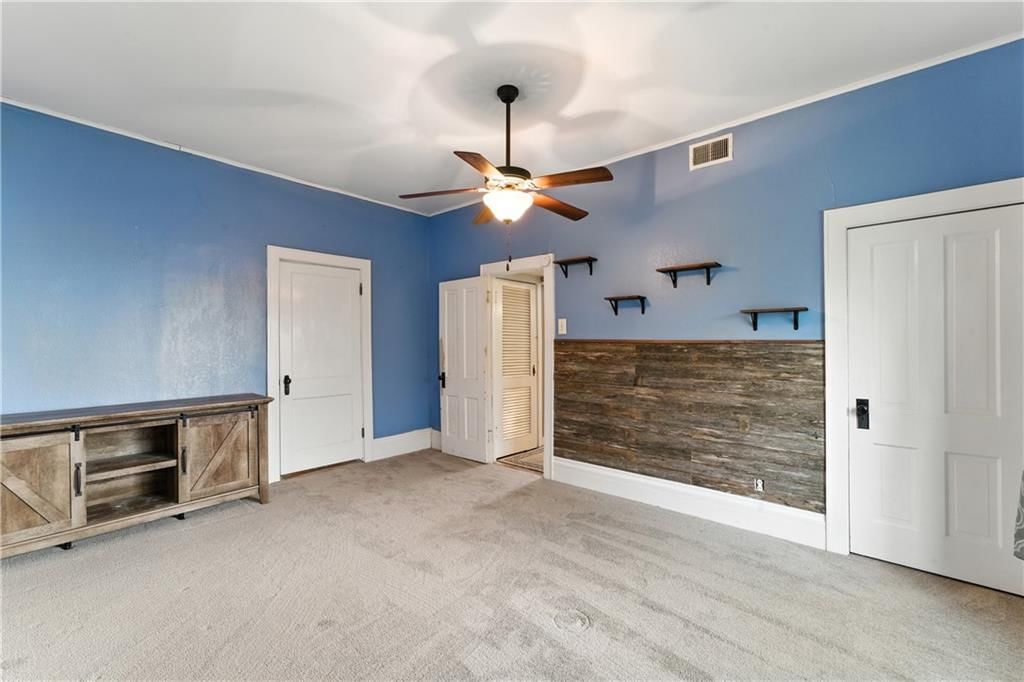 Photo 6 of 29 - 515 2nd Street